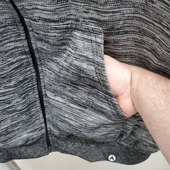 Airwalk Men's Gray‎ Black Spacedye Sherpa Lined Plush Zip Front Hoodie Size L - Picture 4 of 9